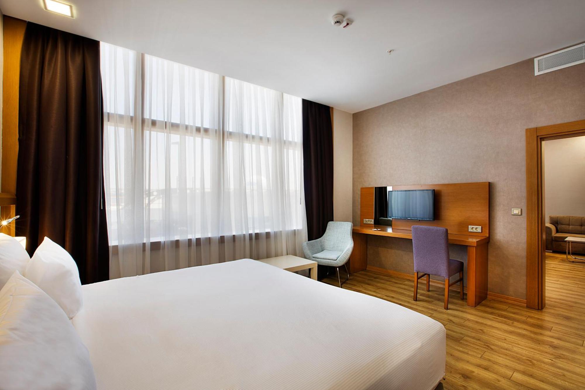 Hilton Garden Inn Kocaeli Sekerpinar Sekerpinari Экстерьер фото