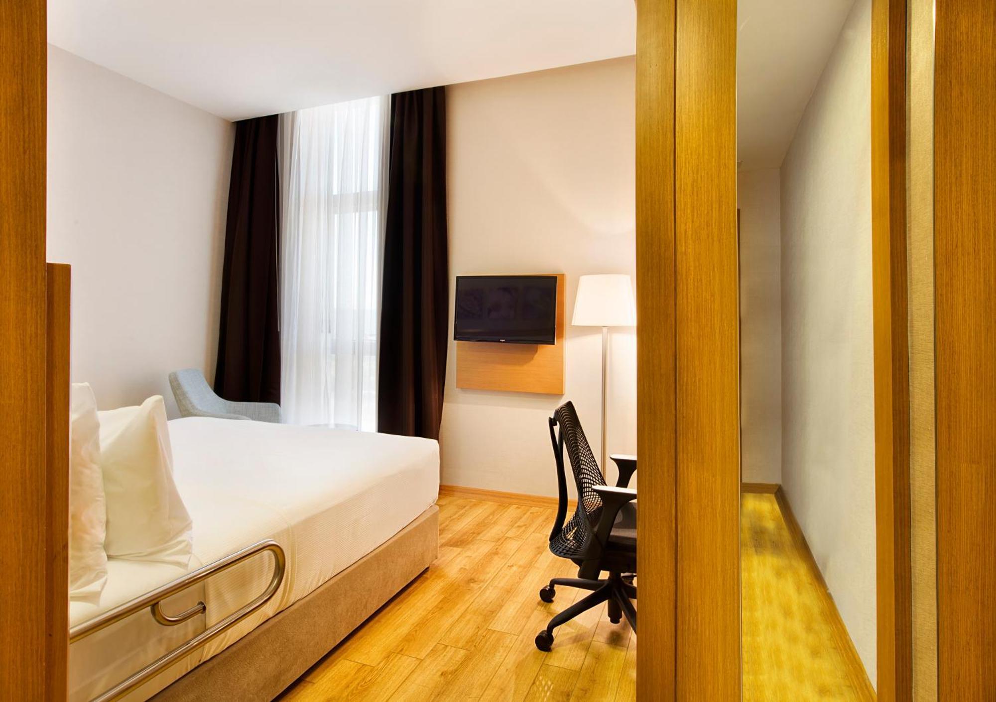 Hilton Garden Inn Kocaeli Sekerpinar Sekerpinari Экстерьер фото