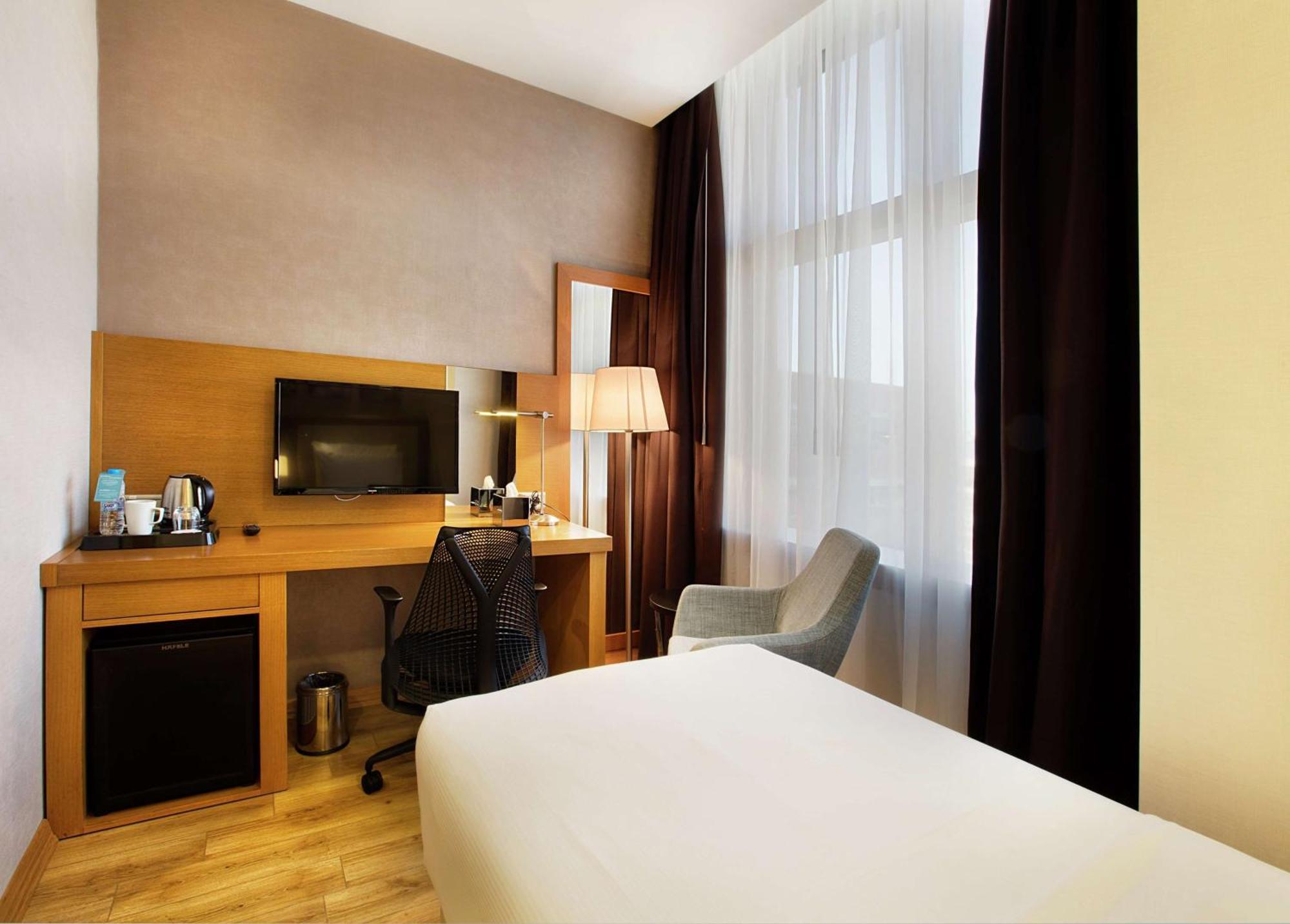 Hilton Garden Inn Kocaeli Sekerpinar Sekerpinari Экстерьер фото