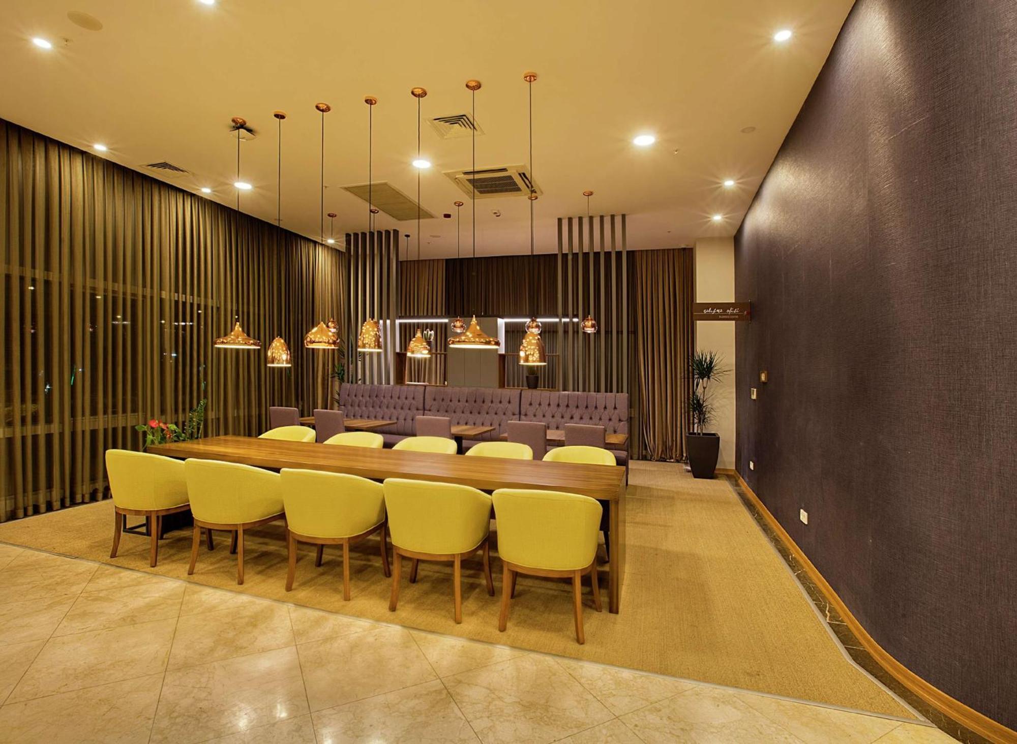 Hilton Garden Inn Kocaeli Sekerpinar Sekerpinari Экстерьер фото