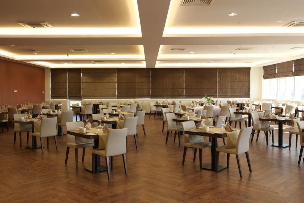 Hilton Garden Inn Kocaeli Sekerpinar Sekerpinari Экстерьер фото